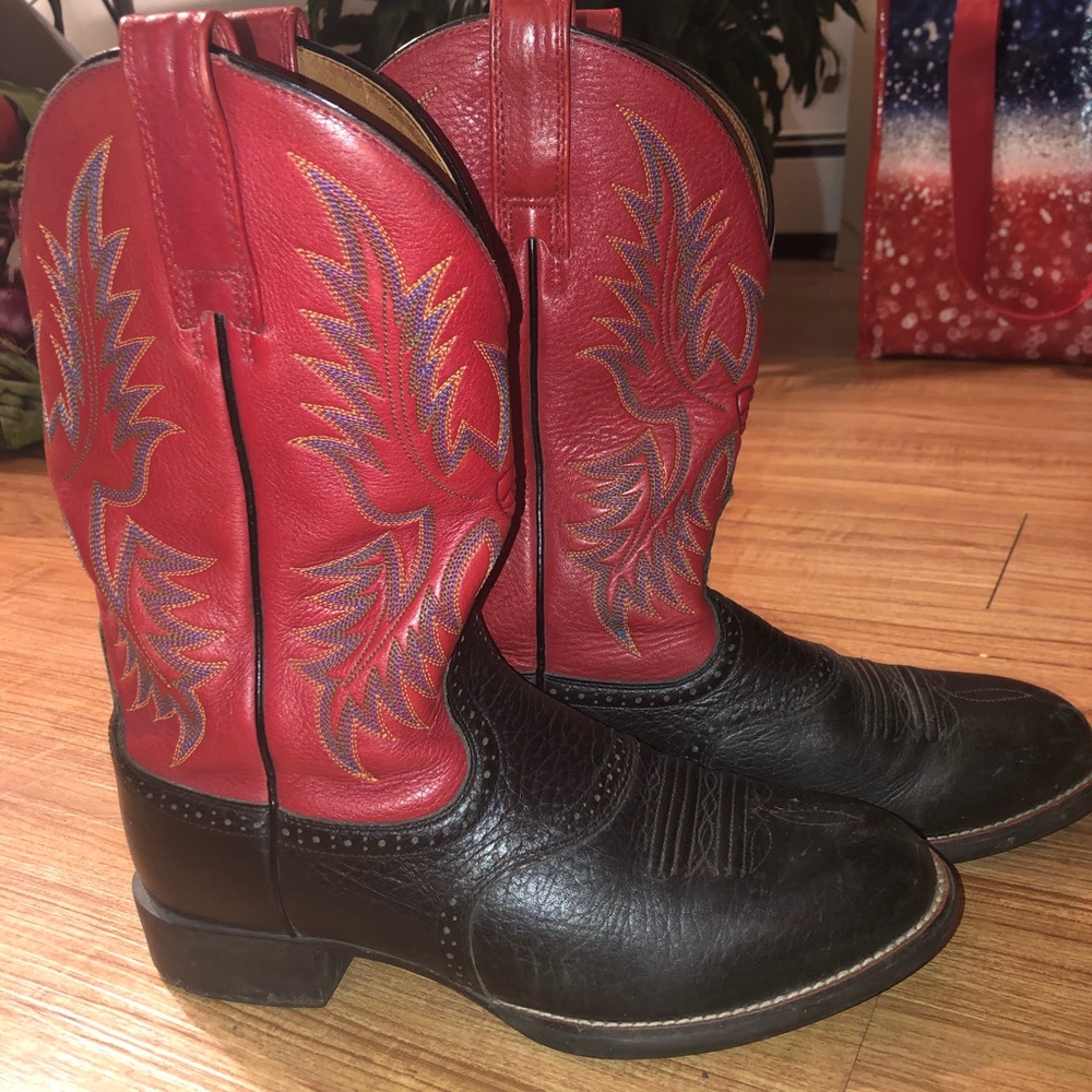 Ariat cowboy boots